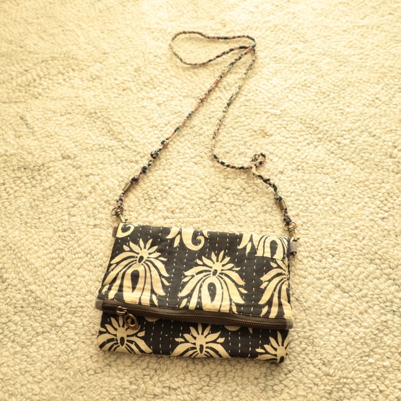 Embroidered Cotton Purse - Picture 1 of 6